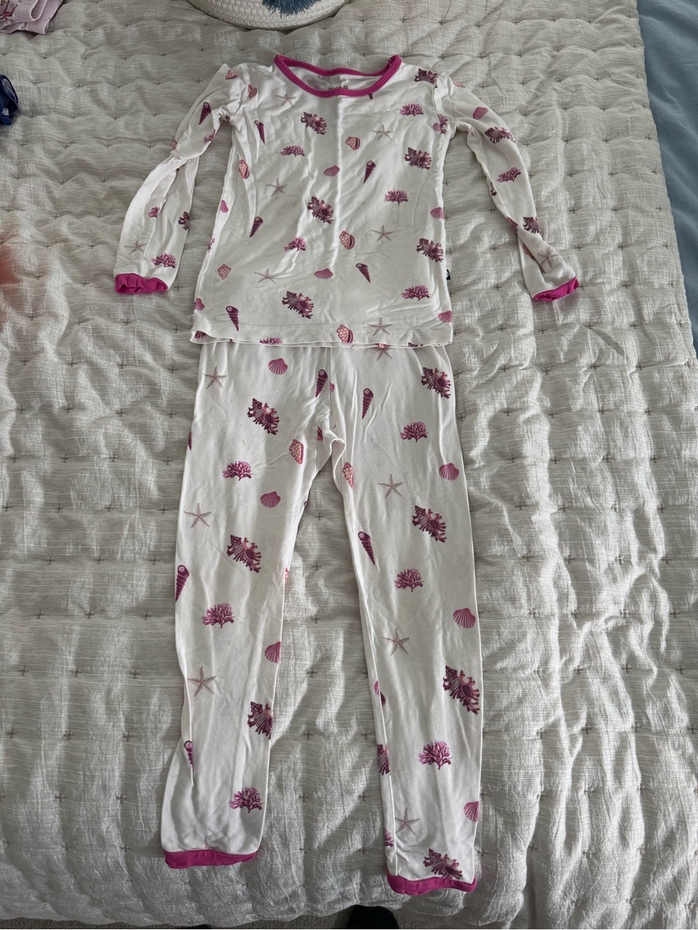 Kyte BABY White Pajama Set with Pink Shells and Trim